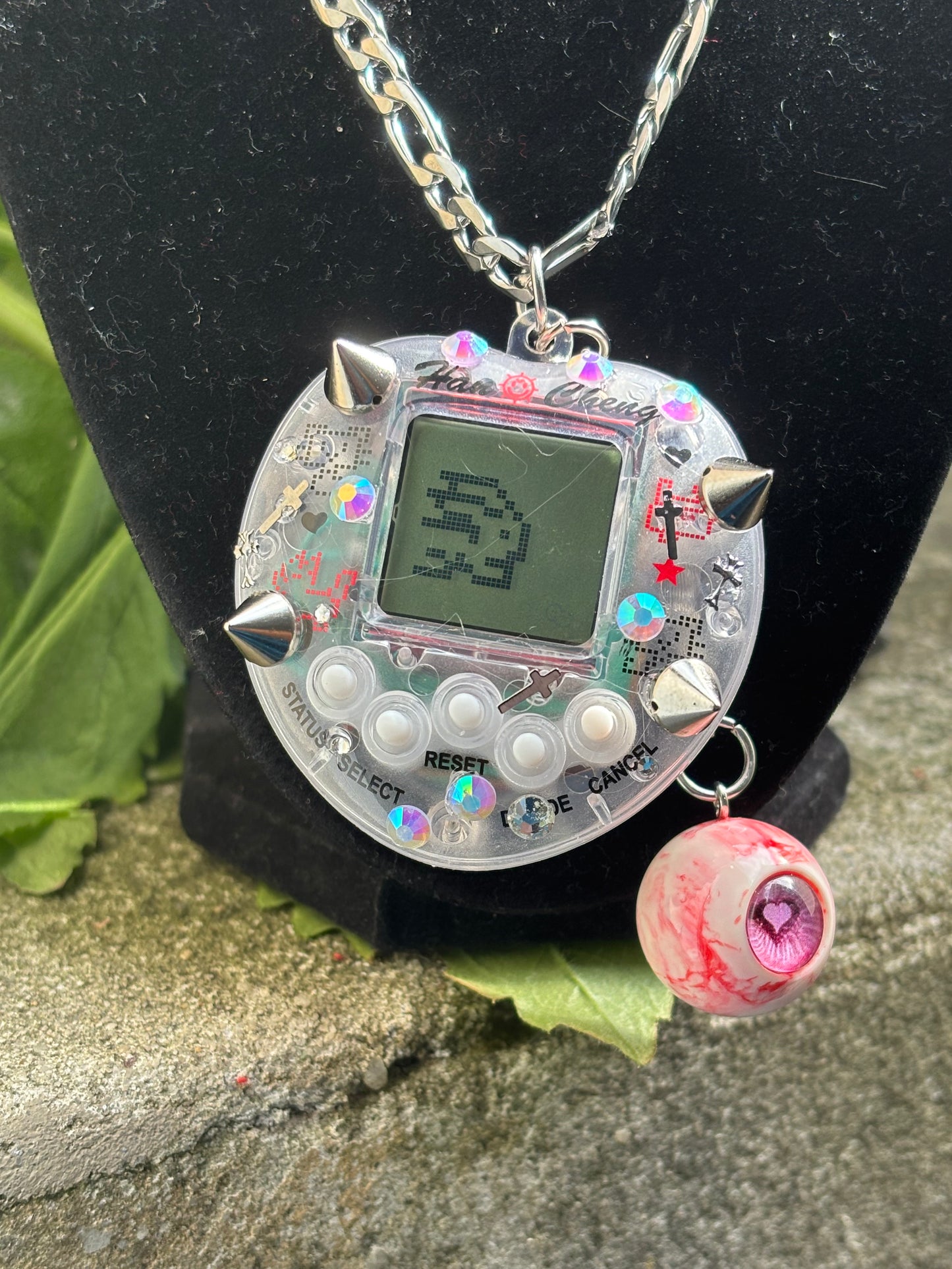 ✦ ANGEL.exe TAMAGOTCHI NECKLACE ✦